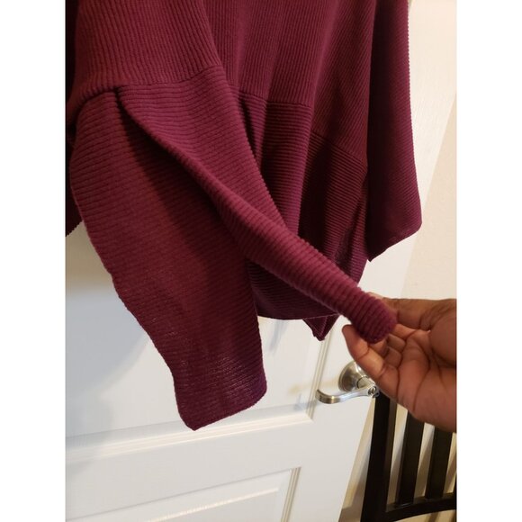 Esche purple, short sleeve,  ribbed, peplum hem, cropped sweater, size 42 / L - Picture 6 of 7